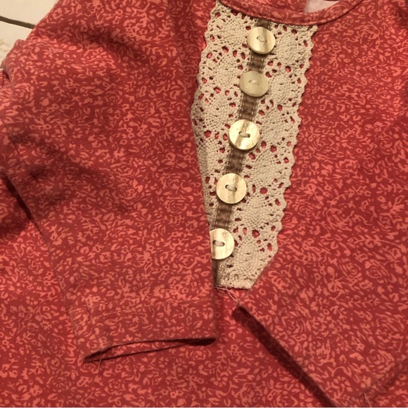 Peaches n cream floral romper - Picture 6 of 8